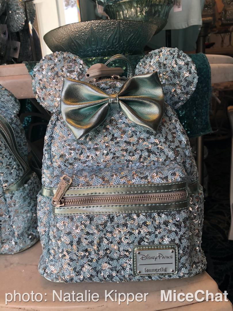 arendelle aqua backpack