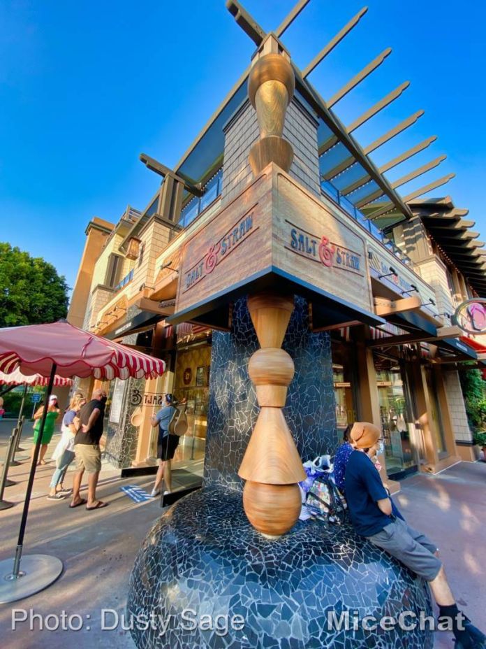 , Disneyland Dining Returns – Here’s What’s Open and How to Reserve