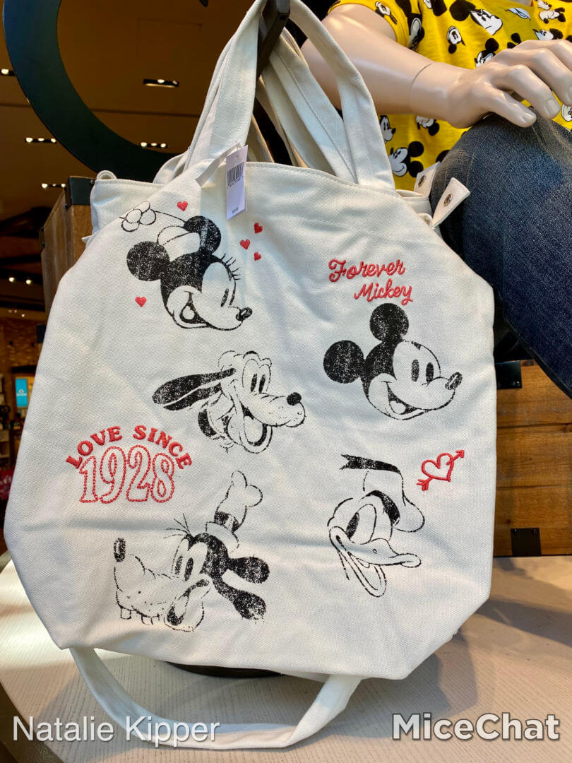 Disney Parks Mickey Mouse & Friends Comic Bag New with Tags