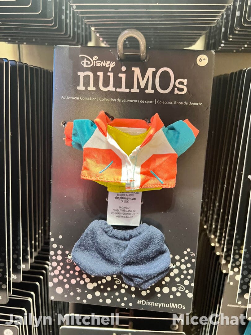 downtown-disney-world-of-disney-nuiMOs-outfit-windbreaker-with