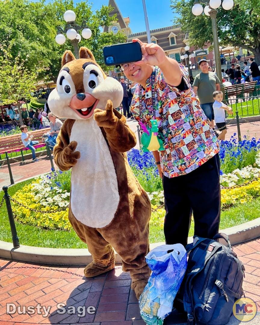 , Disneyland Update – Electric Entertainment, Magic Key Blues & Rumors Too