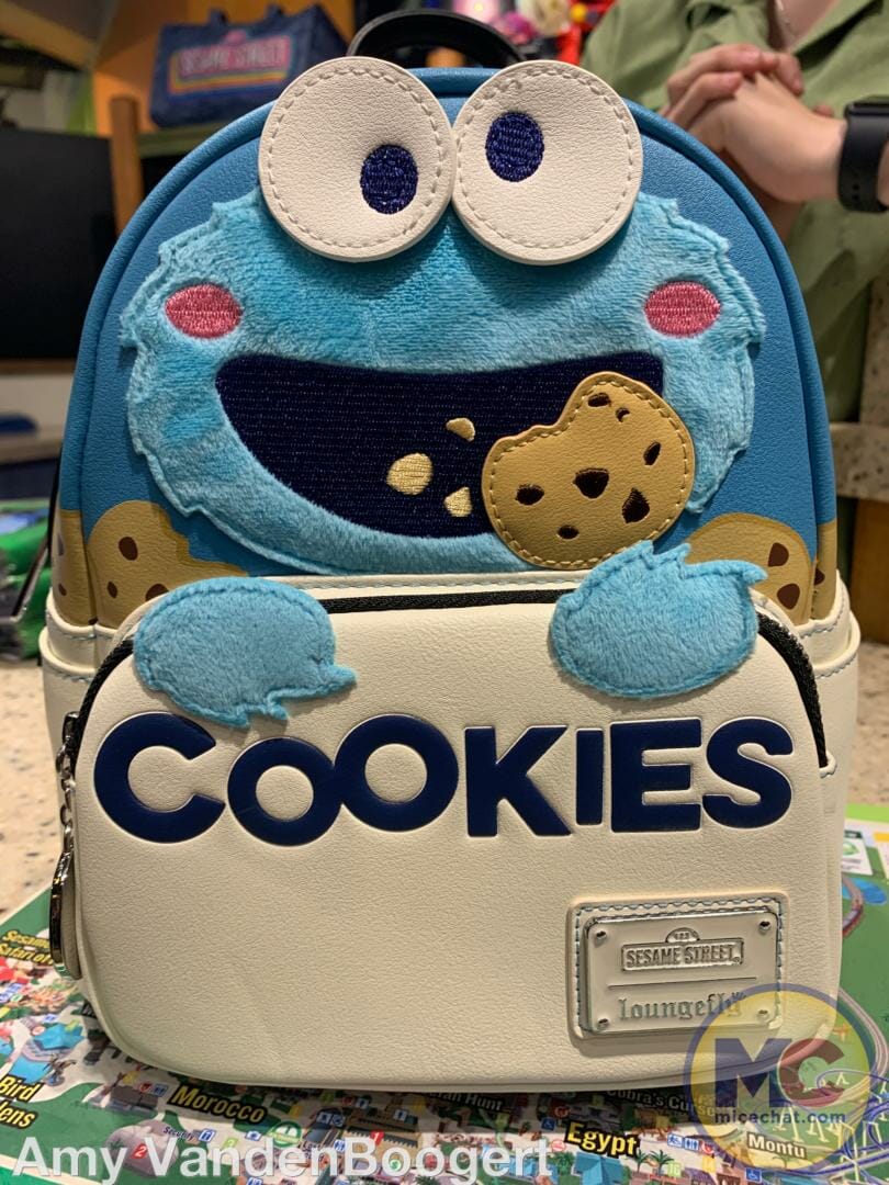 Sesame Street Cookie Monster Plush Backpack - SeaWorld Parks