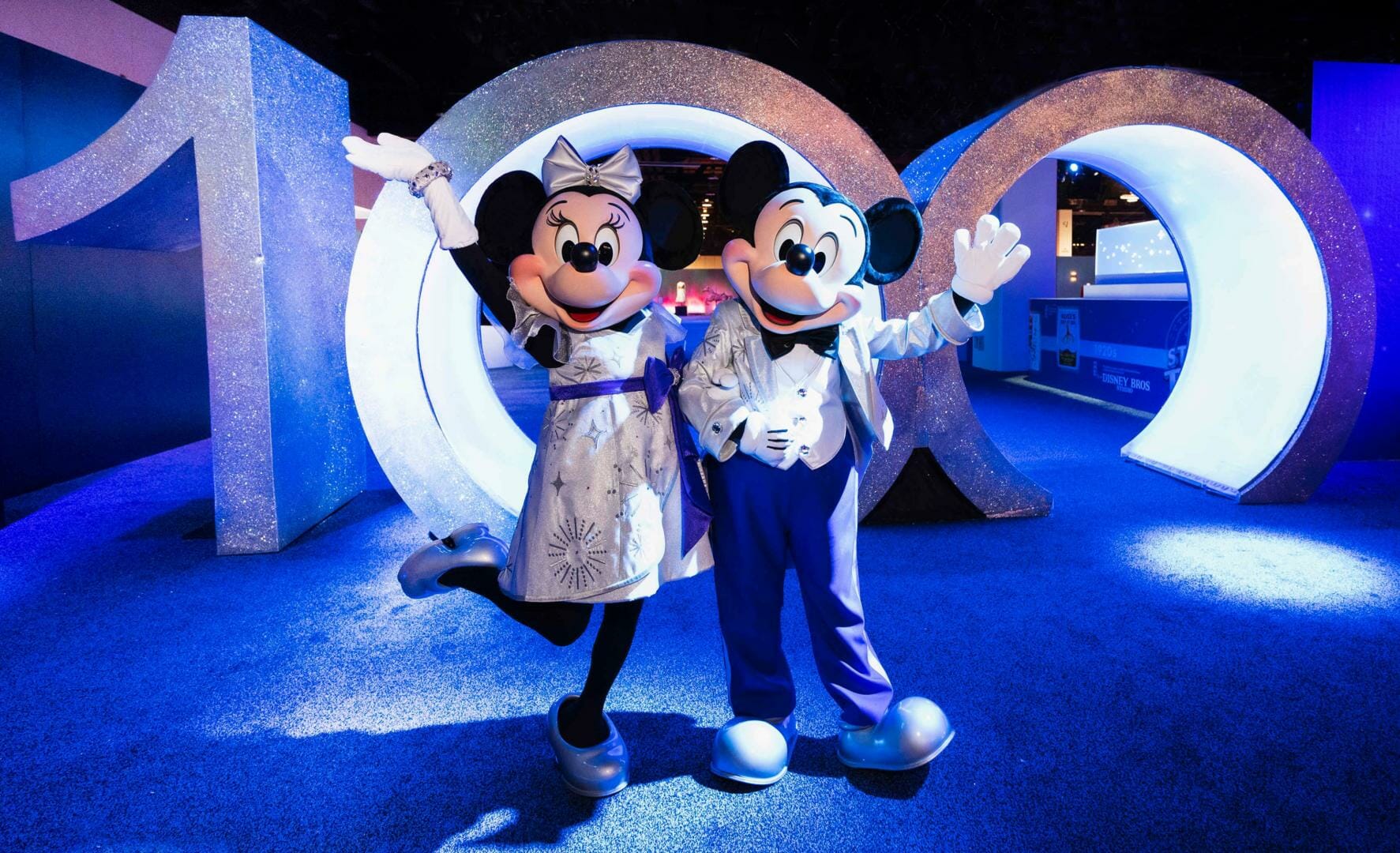 Disney100 Celebration at Disneyland Resort Begins Jan. 27, 2023 Ð Mickey  Mouse, Minnie Mouse and Pals Debut New Platinum Looks - MiceChat