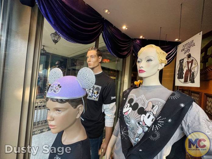 Like this Fun Circus Themed Window Display ? Mannequin Madness has similar  Mannequins 